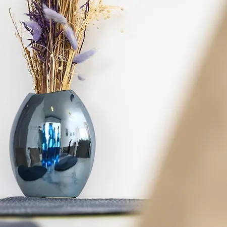 Blue Sky By Oneapartments Appartement *